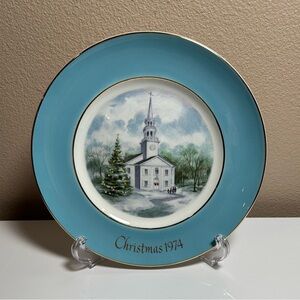 1974 SECOND EDITION Enoch Wedgwood Vintage Avon Christmas Plate